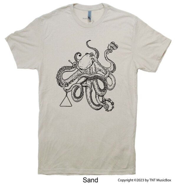 Octopus playing percussion on a sand tee